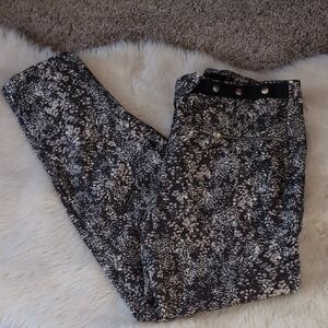 Zara Black and White Floral Women's Straight Leg Jeans